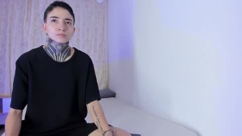 TINNY AND CANDY online show from November 17, 11:49 am