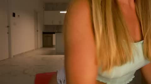 Snapshot of tiny__alice chatting on June 30, 7:15 pm Alice ONLINE TOMORROW 1100-1700 GMT3 online show from June 30, 7:15 pm