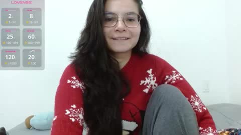 Tiny Caroline online show from February 7, 3:01 am