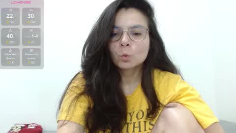 Tiny Caroline online show from February 10, 6:09 am