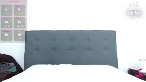 Tiny Caroline online show from March 11, 9:32 pm