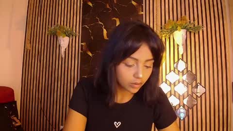 Tiny  online show from May 13, 7:06 am