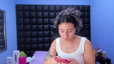 tiny online show from February 9, 2:48 am