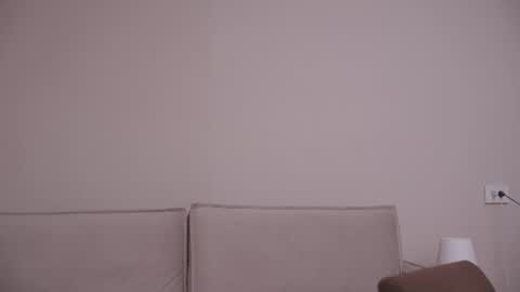 Snapshot of tiny_miracle chatting on July 1, 7:02 pm Lyssa online show from July 1, 7:02 pm