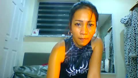 Snapshot of tinyasian911718 chatting on January 27, 6:20 pm Tinyasian911718 sweetinyasian instagram online show from January 27, 6:20 pm