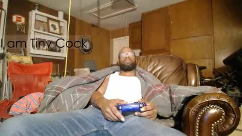 tinycock_1979 online show from November 22, 11:53 am