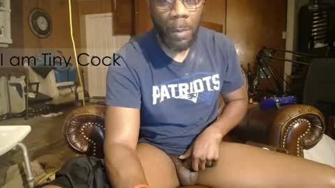 Snapshot of tinycock_1979 chatting on May 18, 12:55 pm tinycock_1979 online show from May 18, 12:55 pm