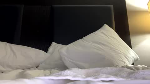 Snapshot of tinycockdaddyyy chatting on December 6, 12:38 pm tinycockdaddyyy online show from December 6, 12:38 pm