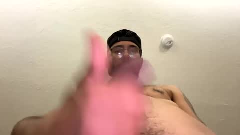 Snapshot of tinycockdaddyyy chatting on December 6, 3:44 pm tinycockdaddyyy online show from December 6, 3:44 pm