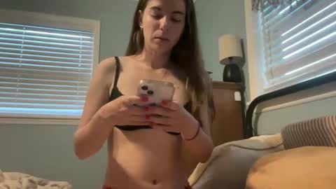 Tiny online show from March 22, 11:41 pm