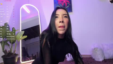 Snapshot of tinymoon_ chatting on February 26, 12:49 am Luna online show from February 26, 12:49 am
