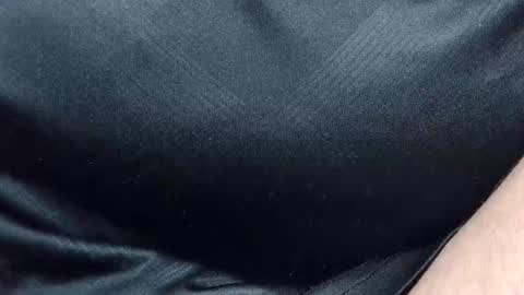 Snapshot of tinypecker6 chatting on November 20, 3:01 pm tinypecker6 online show from November 20, 3:01 pm