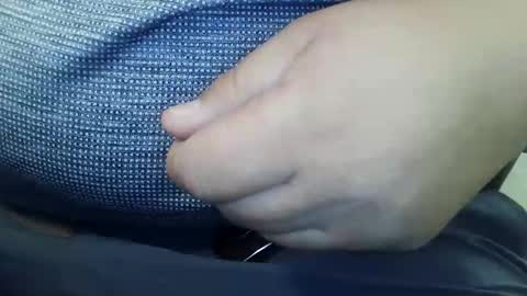 Snapshot of tinypecker6 chatting on January 14, 5:29 pm tinypecker6 online show from January 14, 5:29 pm