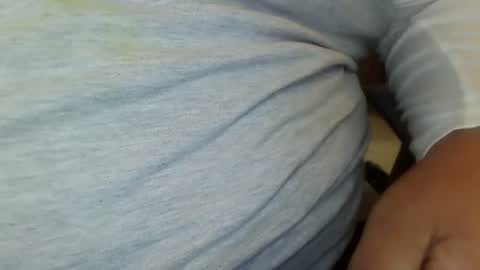 Snapshot of tinypecker6 chatting on August 1, 7:46 pm tinypecker6 online show from August 1, 7:46 pm