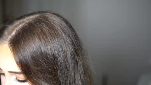 Snapshot of tinyxstar chatting on November 22, 3:55 pm Lili online show from November 22, 3:55 pm