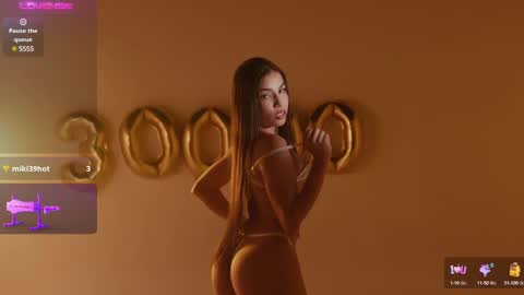 Snapshot of tiphani_walker_ chatting on January 24, 2:08 pm Tiphani Walker online show from January 24, 2:08 pm