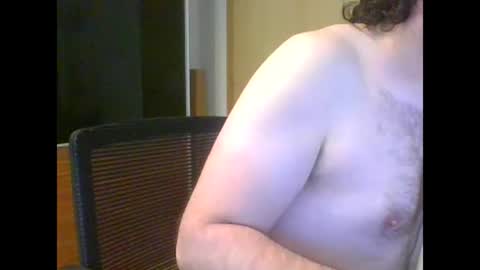 Snapshot of tirolerboy27 chatting on February 20, 12:15 pm Tirolerboy27 online show from February 20, 12:15 pm