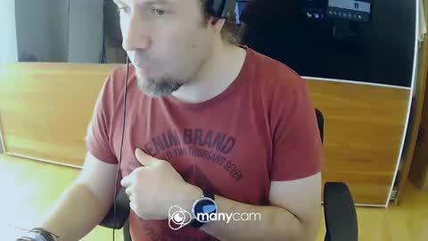 Snapshot of tirolerboy27 chatting on November 4, 12:15 pm Tirolerboy27 online show from November 4, 12:15 pm