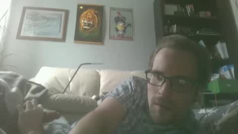 titlovercums online show from January 6, 2:10 pm