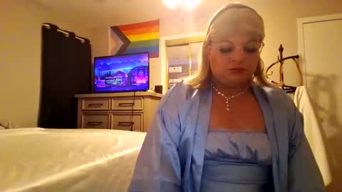 Kayla online show from February 13, 10:44 am