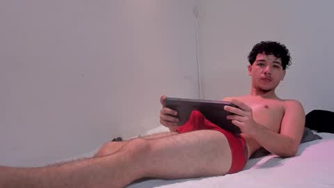 Tiven Prince online show from February 9, 11:31 pm