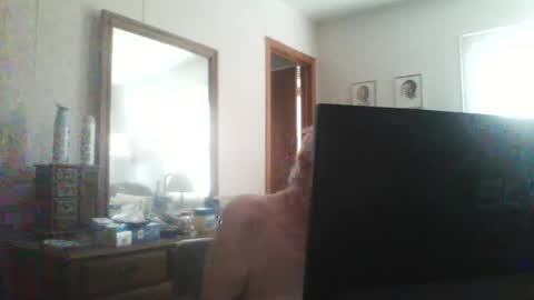 Snapshot of tj370 chatting on September 18, 9:28 pm tj370 online show from September 18, 9:28 pm