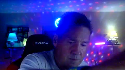 Snapshot of tkthedj chatting on July 1, 12:34 am TK online show from July 1, 12:34 am