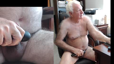 Snapshot of tlc_dude chatting on January 18, 9:34 pm TLC dude online show from January 18, 9:34 pm