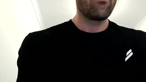 Snapshot of tlsamanite chatting on April 2, 1:31 pm tlsamanite online show from April 2, 1:31 pm