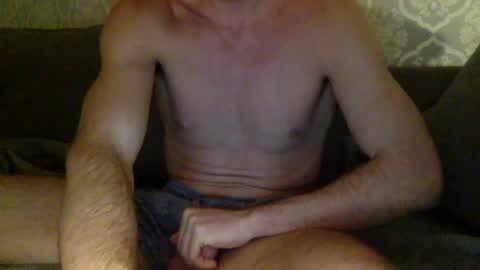 Snapshot of tmhard chatting on December 22, 5:21 pm tmhard online show from December 22, 5:21 pm