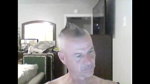 tx46m online show from October 20, 12:00 am