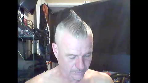 tx46m online show from February 5, 11:09 pm