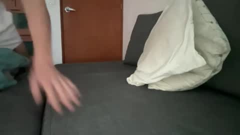 Snapshot of tobiasteseo chatting on March 12, 12:06 am tobiasteseo online show from March 12, 12:06 am