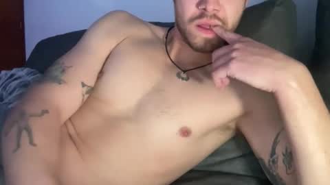 Snapshot of tobiasteseo chatting on March 22, 7:56 am tobiasteseo online show from March 22, 7:56 am