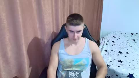 todhorny987 online show from February 3, 4:32 am