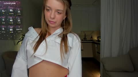 Liza online show from April 2, 5:54 pm