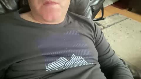 Joshua1983 online show from November 22, 6:07 pm