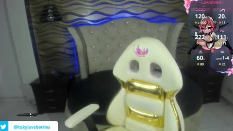 toky         online show from December 7, 7:10 pm