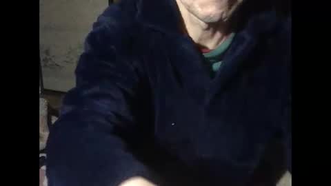 Snapshot of tokyo2024 chatting on January 19, 4:57 pm small man online show from January 19, 4:57 pm