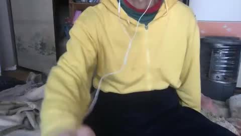 Snapshot of tokyo2024 chatting on February 9, 3:11 am small man online show from February 9, 3:11 am