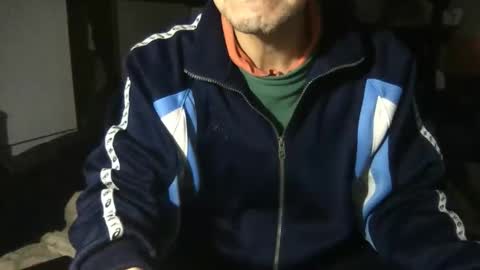 Snapshot of tokyo2024 chatting on February 7, 4:54 pm small man online show from February 7, 4:54 pm