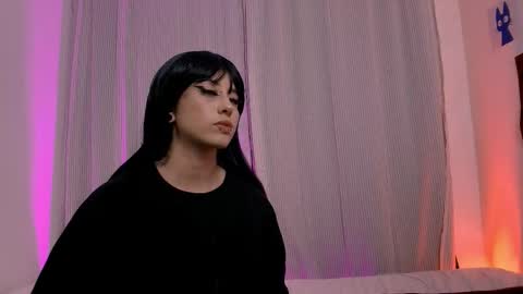  Halsey  Sofii  online show from January 11, 6:51 am