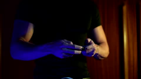 tokyo_oo online show from December 14, 8:30 am