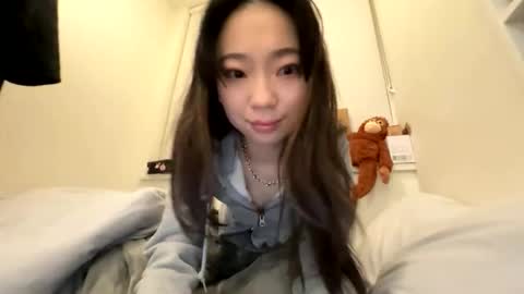 Snapshot of tokyobeauty chatting on March 18, 3:20 am tokyobeauty online show from March 18, 3:20 am