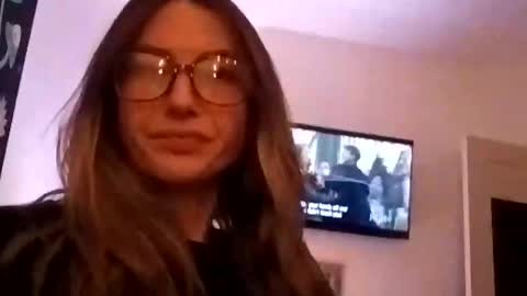 Toledo lilbit69 online show from December 21, 7:15 am