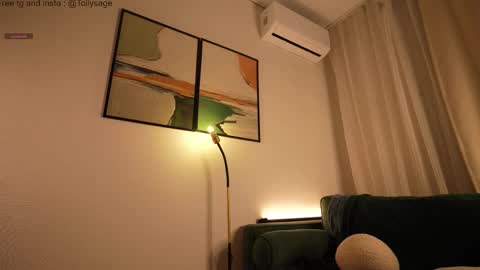 Snapshot of tollysage chatting on February 16, 9:22 pm Sage. TG channel online show from February 16, 9:22 pm