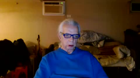 tom112292014 online show from February 2, 12:51 am