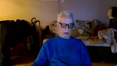 Snapshot of tom112292014 chatting on March 27, 1:00 pm tom112292014 online show from March 27, 1:00 pm