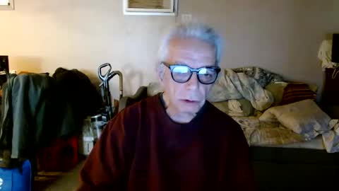 Snapshot of tom112292014 chatting on April 23, 2:30 pm tom112292014 online show from April 23, 2:30 pm