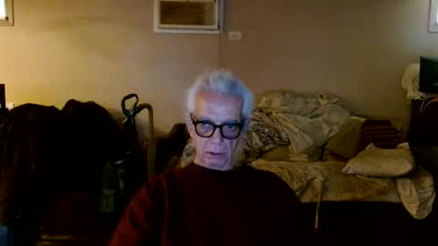 Snapshot of tom112292014 chatting on April 27, 12:25 pm tom112292014 online show from April 27, 12:25 pm